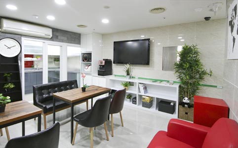 Wi-Fi, 개별 에어컨, 개별 화장실/샤워기(원룸)